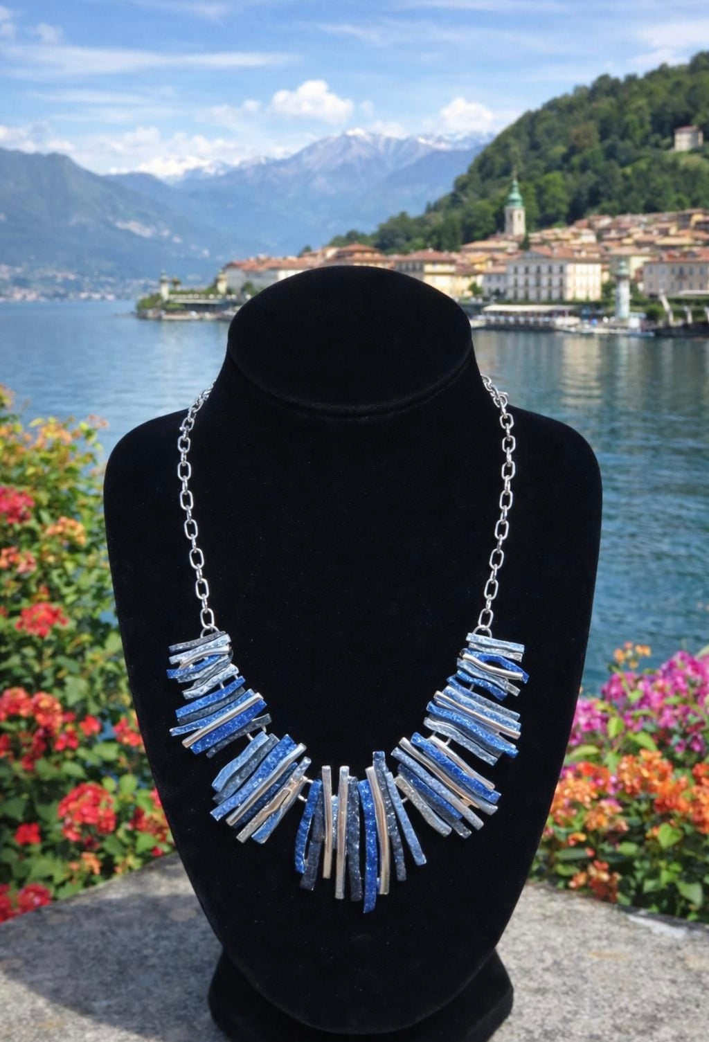 Collana Donna Elegante Blu in Acciaio Inossidabile – Bijoux Senza Nichel, Collana Artistica a Lamelle, Idea Regalo