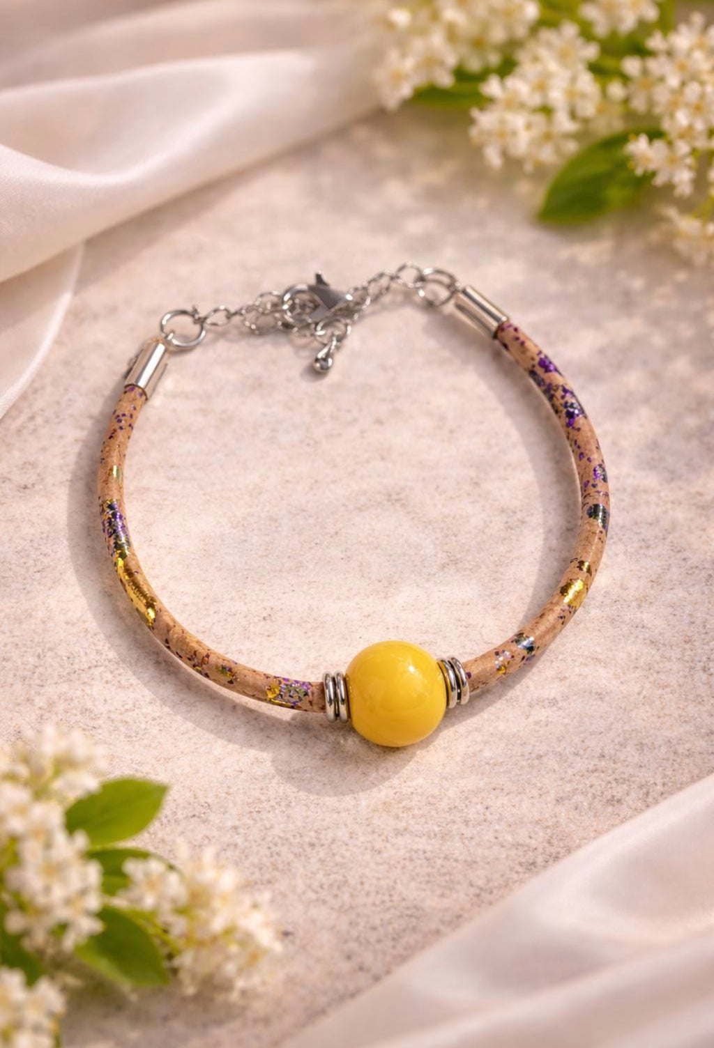 Bracciale in Sughero con Pietra Naturale in Ceramica Sarda, Gioiello Eco-friendly Fatto a Mano, Regalo Donna Sostenibile, Stile Boho