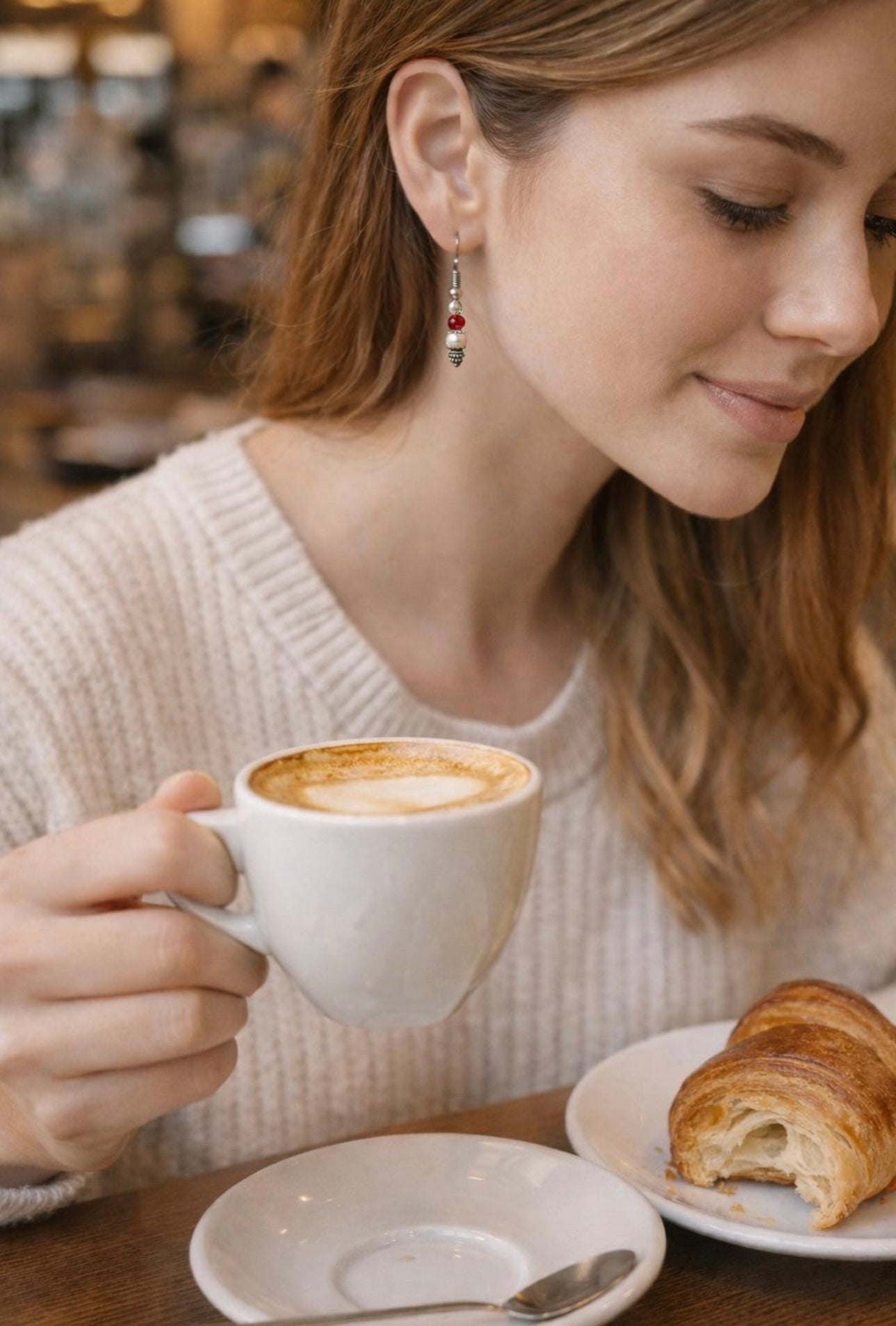 Orecchini Pendenti con Perle e Cristallo Rosso, Gioielli Vintage Barocchi Fatti a Mano, Pendenti Boho Chic Regalo per Lei
